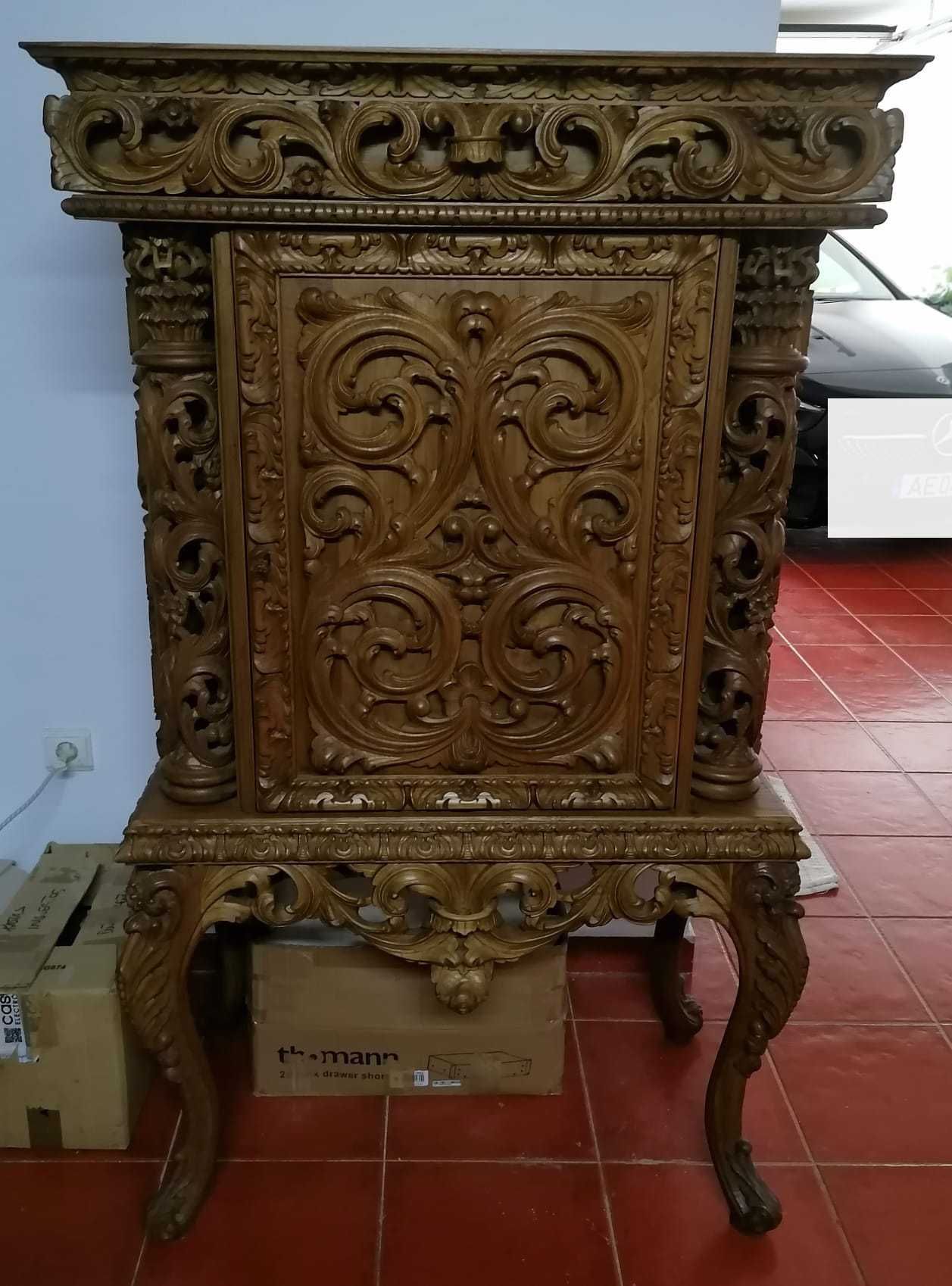 Bar Vintage Madeira Maciça Castanho