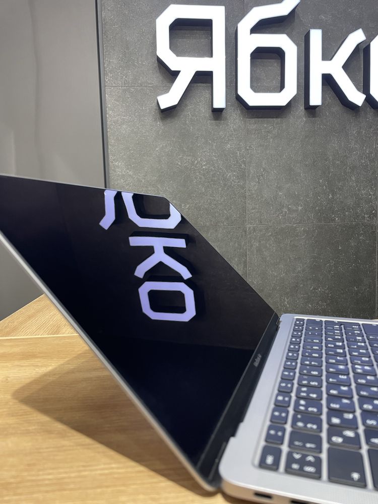 USED MacBook Air 13 Retina Space Gray 256GB (MGN63) 2020 Ябко, Львів