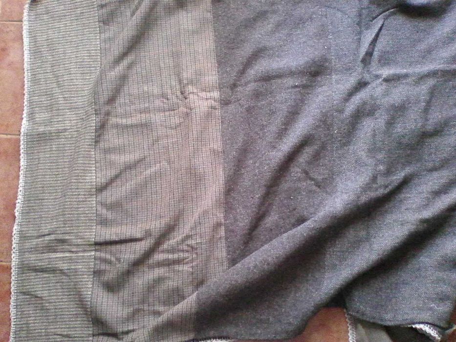 Manta antiga ás tiras