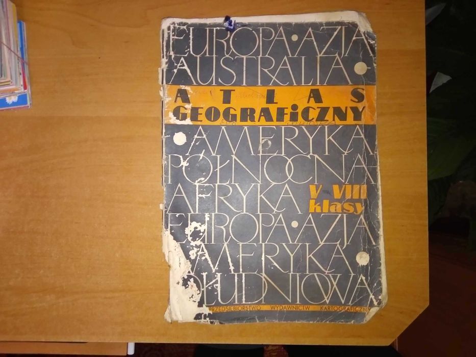 Atlas geograficzny V VIII 5-8 klasy PRL 1972 mapy