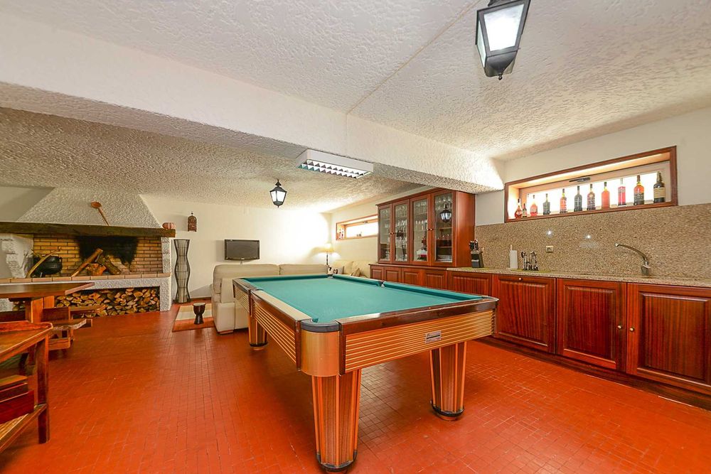 Vendo Mesa de Bilhar