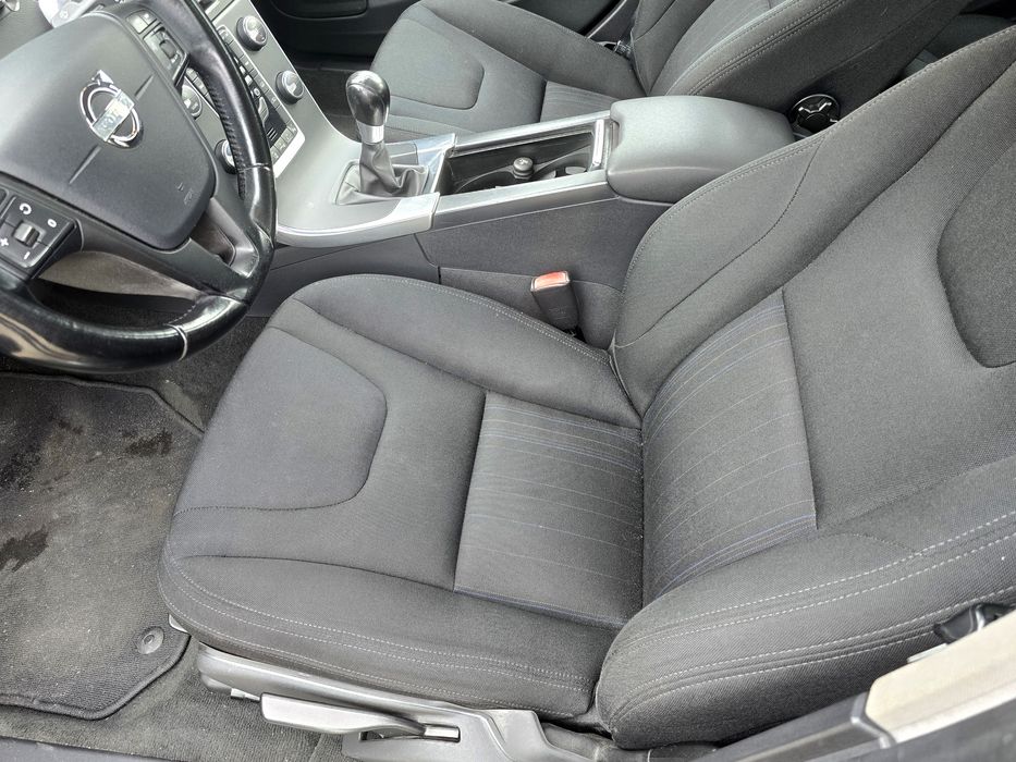 Volvo S60 1.6D radar tempomat aktywny kamery ladny /zamiana