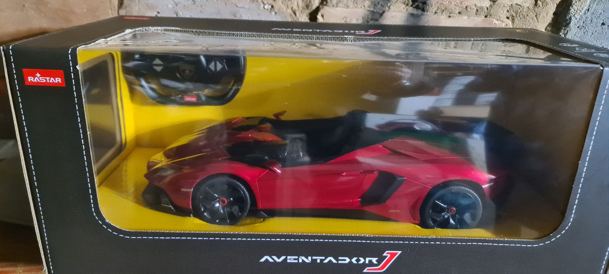 Lamborgini Aventador zdalnie sterowany  zabawka Rastar Auto