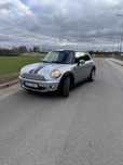 Mini Cooper 1,6.