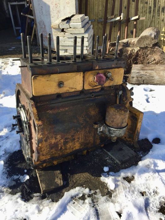 Блок цилиндров двигателя Zetor