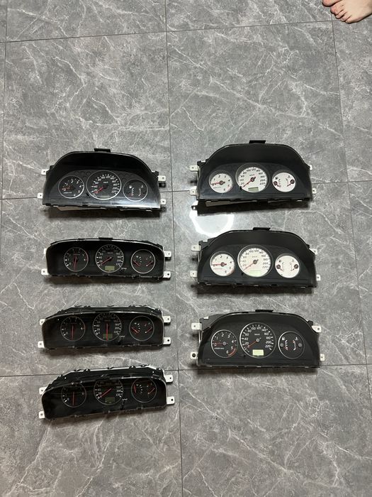 Щиток приборов (приборная панель) Nissan X-Trail T30 28188EQ300