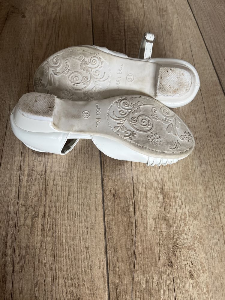 Buty komunijne nelli blu r 34