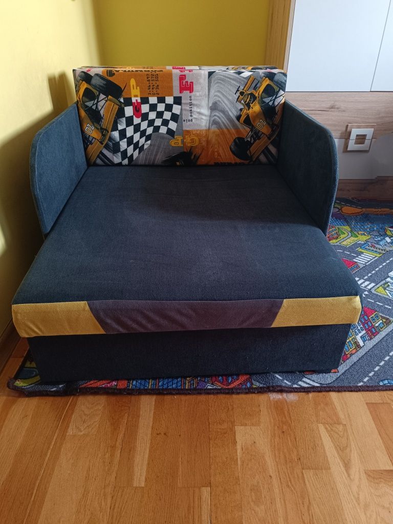 Łóżko sofa kanapa tapicerowane dziecięce formuła auto
