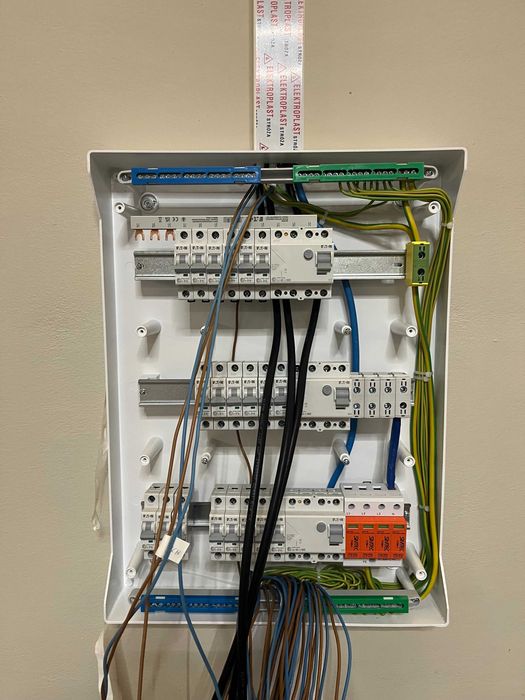 Elektryk Puławy instalacje elektryczne, usługi elektryczne, pomiary