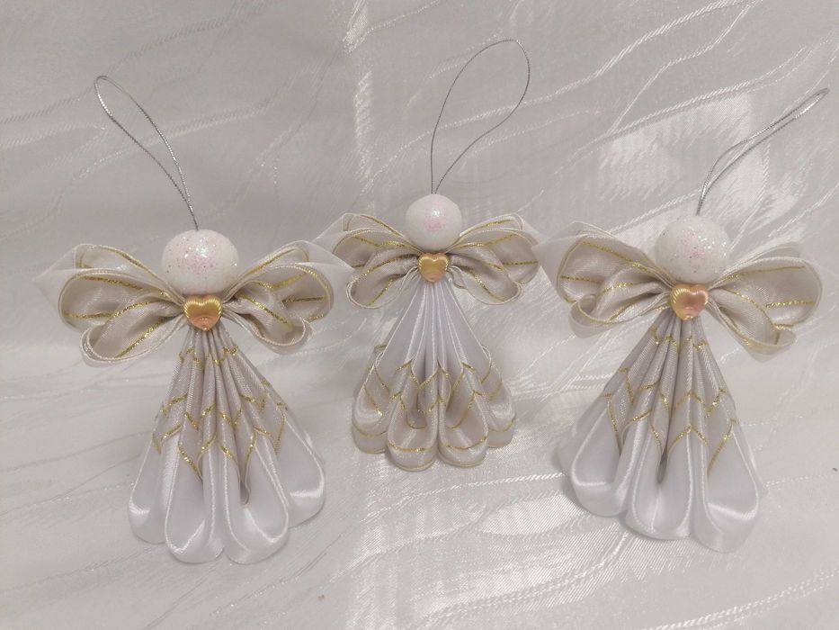 Ozdoby świąteczne, aniołki, śnieżynki oraz bombki