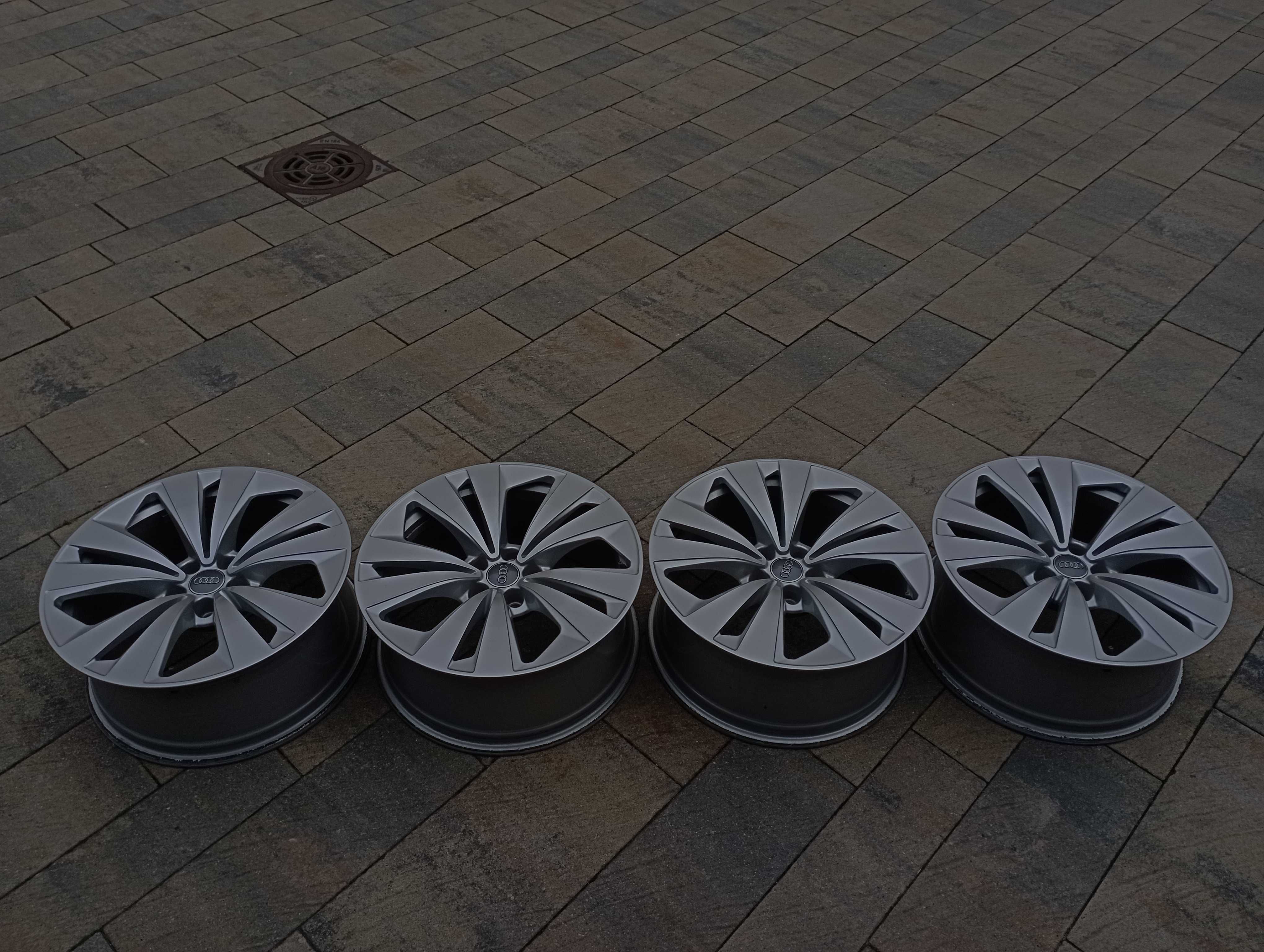 Felgi aluminiowe 19 Audi Q7, 5x112, 4M0, oryginał, A6 A5 A4