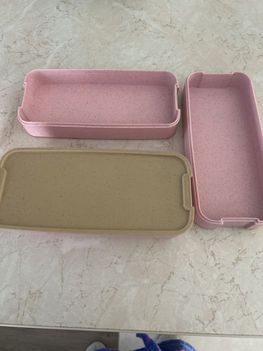 Ланч- бокс триярусний, рожевий