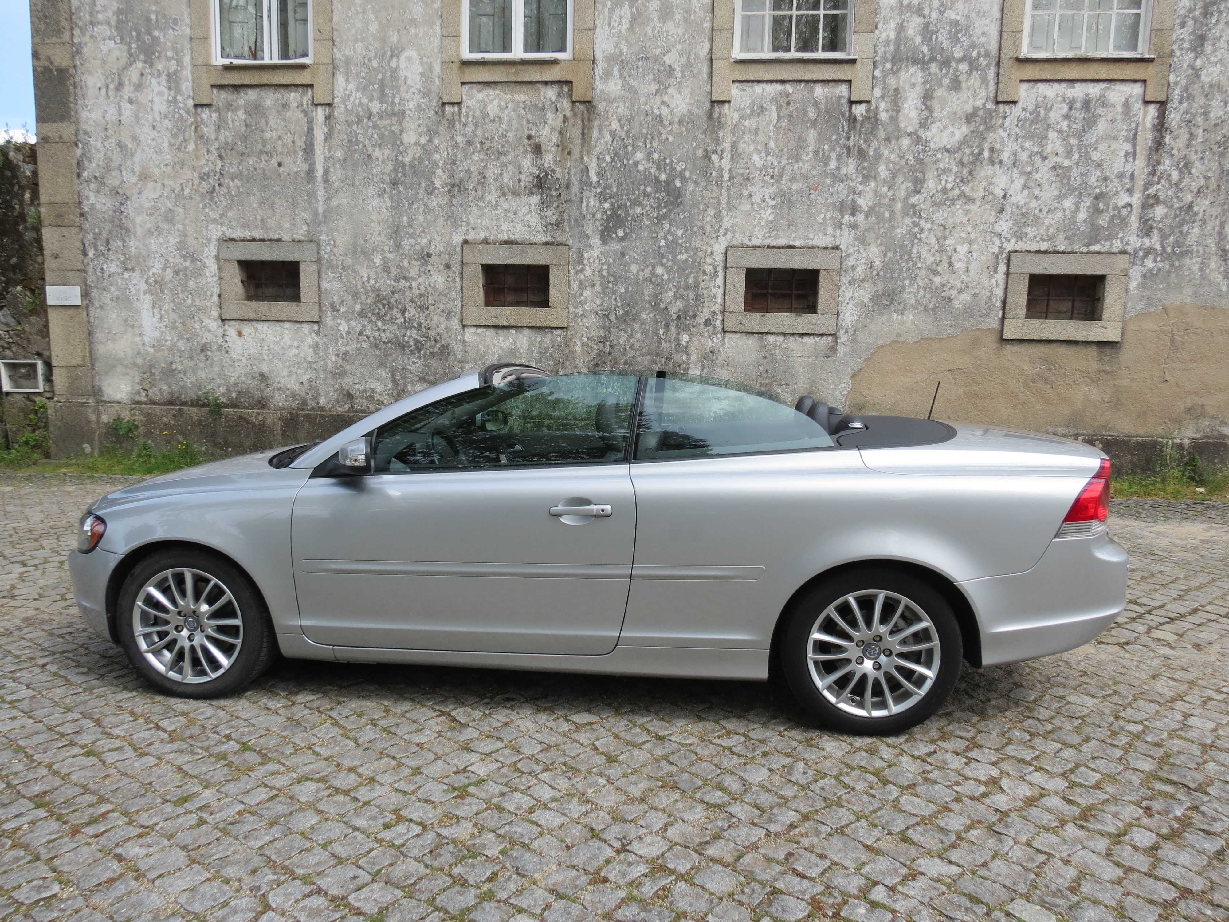 Volvo C70 2.0D caixa manual