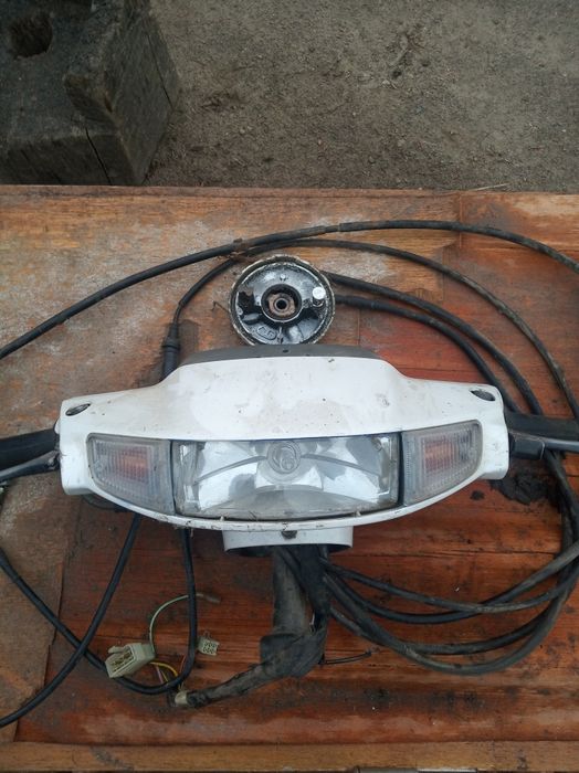 замок зажиганія і руль з проводами і тросами хонда діо 27