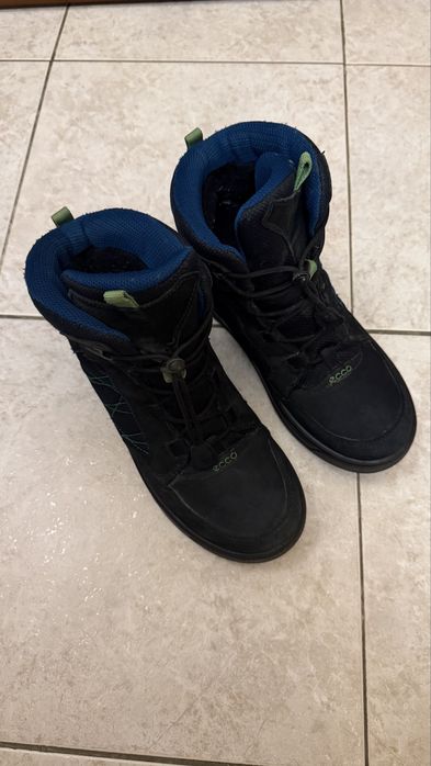 Ботинки ECCO 38 размер