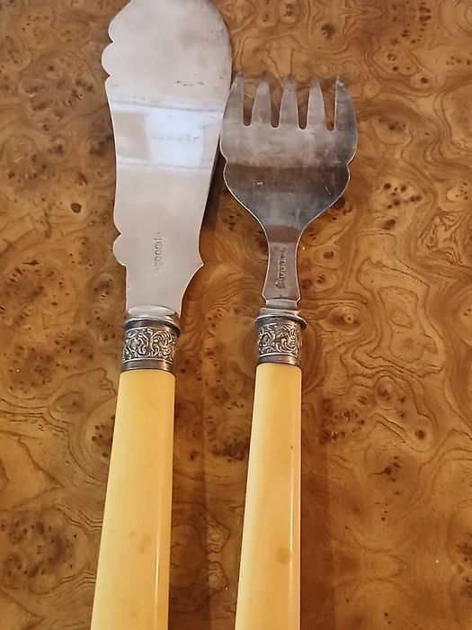 Срібні столові набори