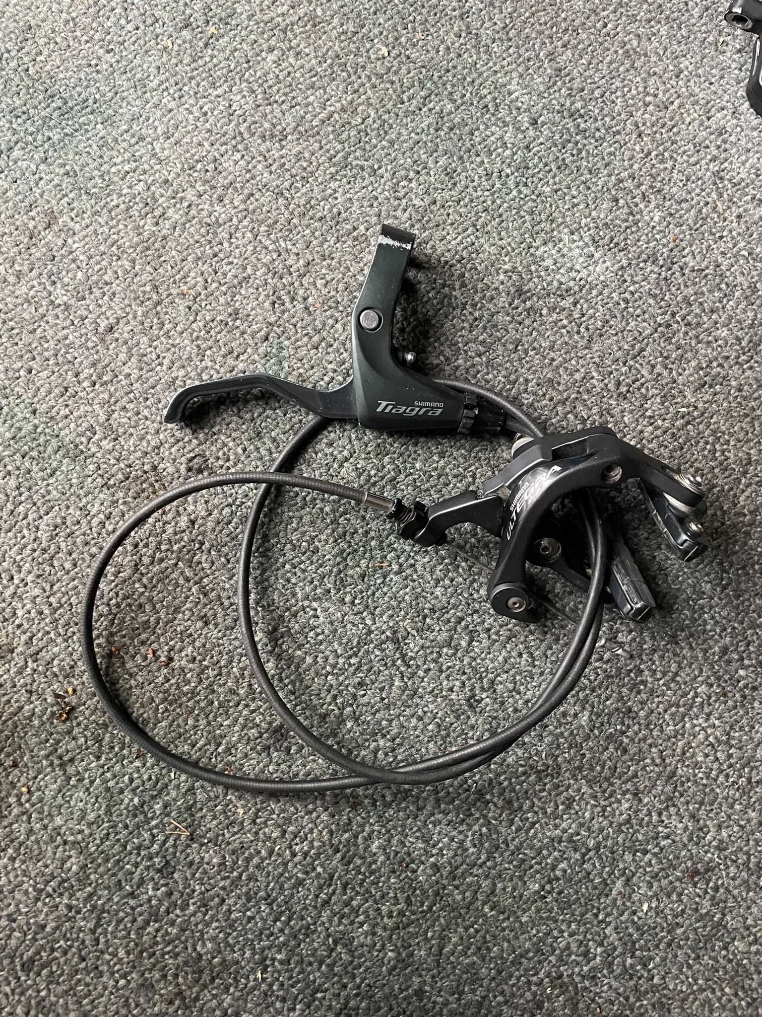 Hamulec szosowy Shimano Ultegra i klamka Tiagra
