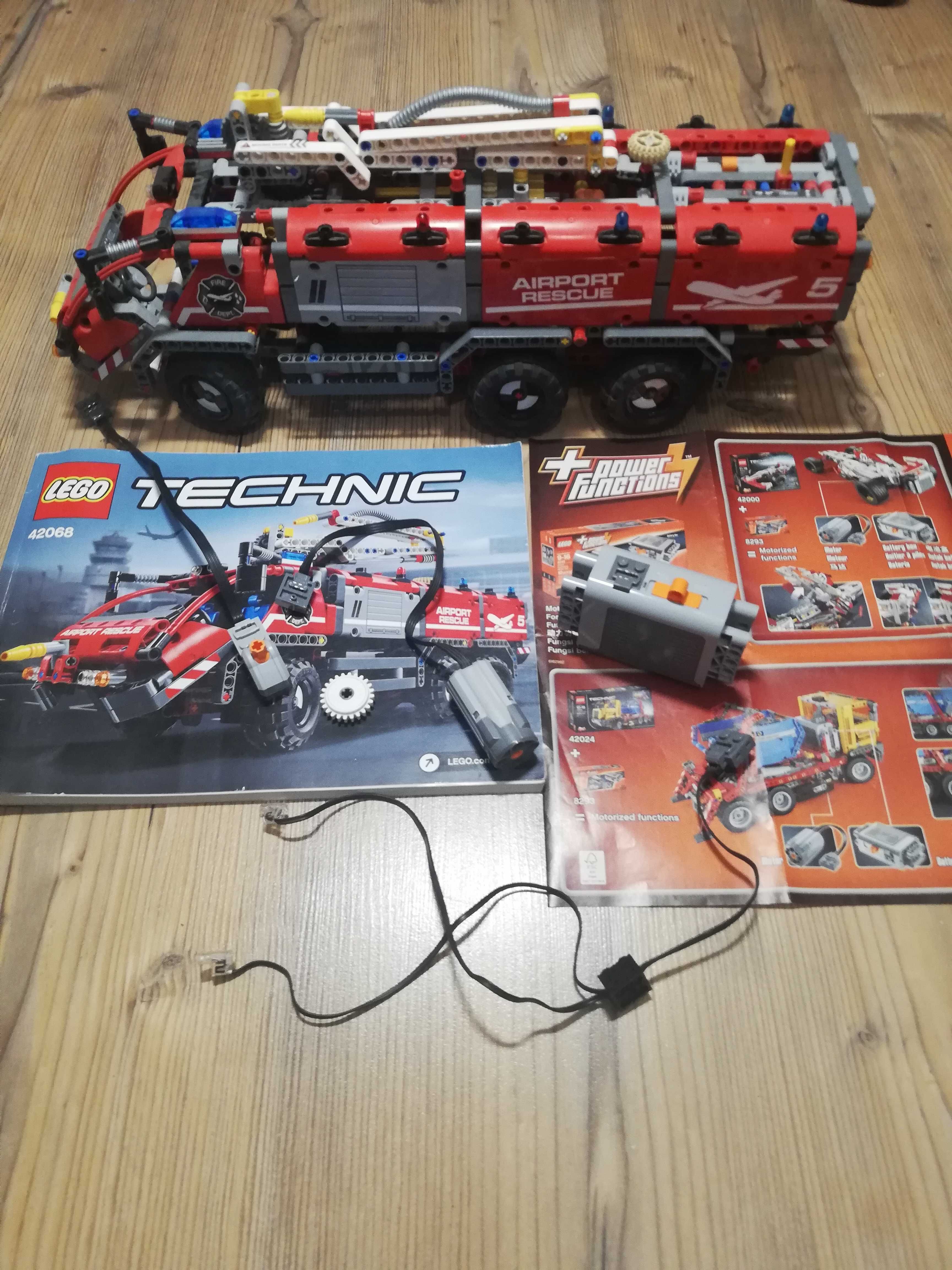 LEGO technic 42068+LEGO 8293