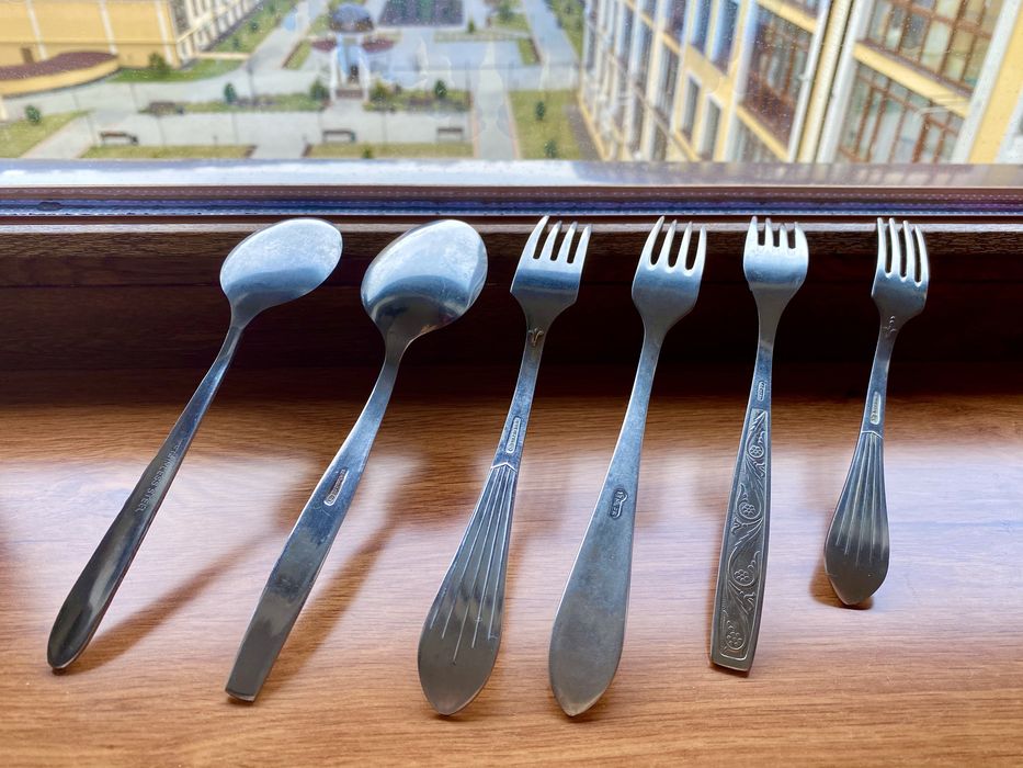 Ложки РОЗА столовые и десертные. Качество СССР. Посуда.