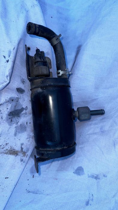 Kanister par paliwa Zawór EVAP Toyota Avensis T25 2.0D4D 2005r