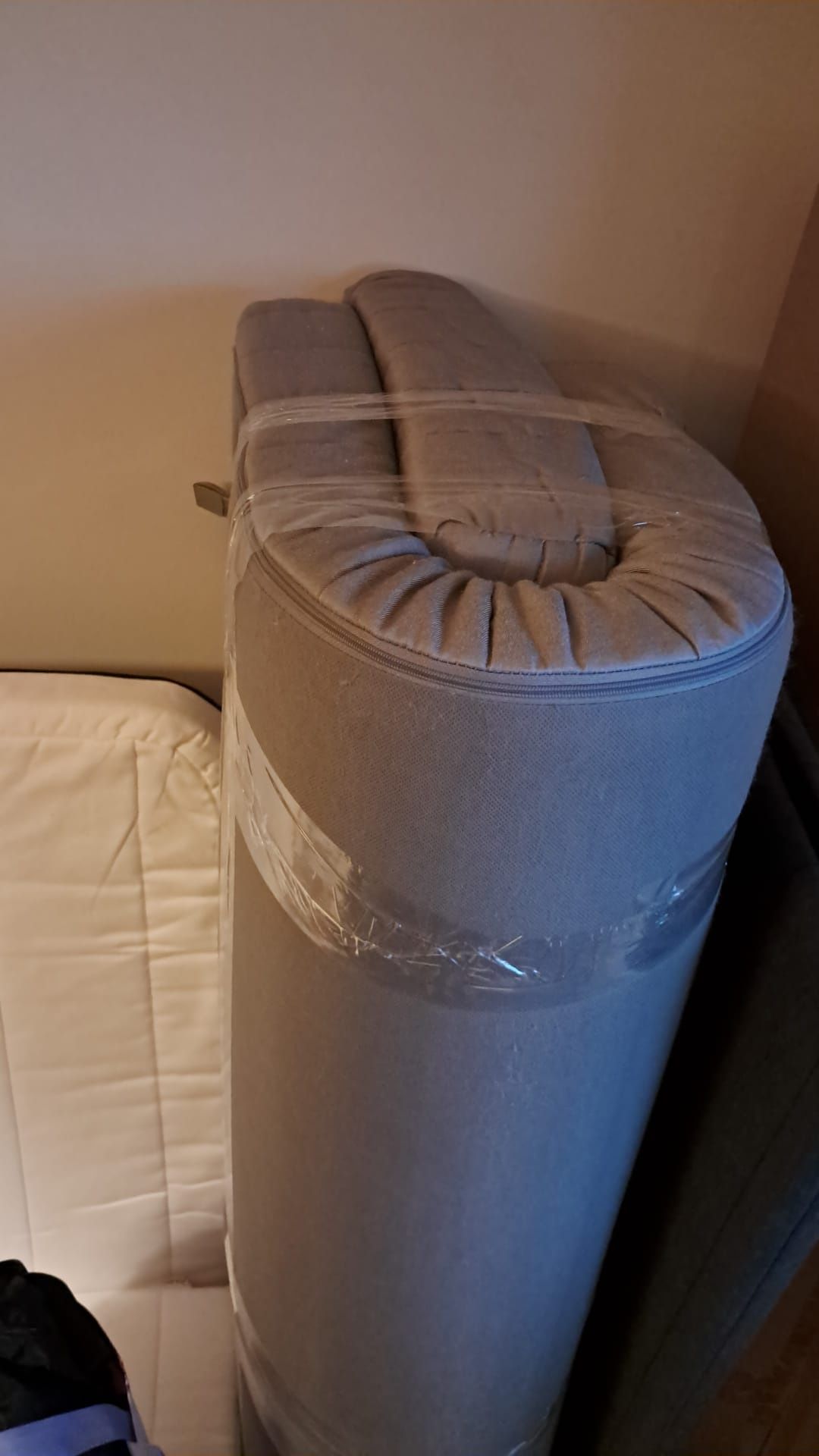 Sofa cama ikea e colchão dimensões  2.00 x 1.40 m