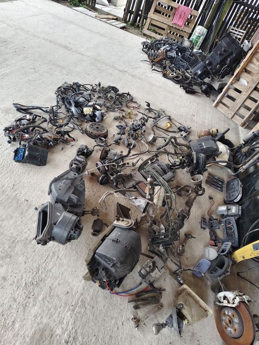 Запчастини Рено Меган 1.6бензин