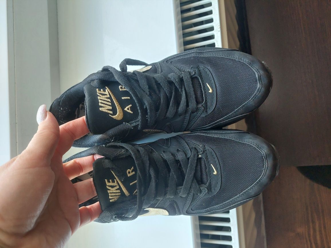 Nike Air max zloto czarne