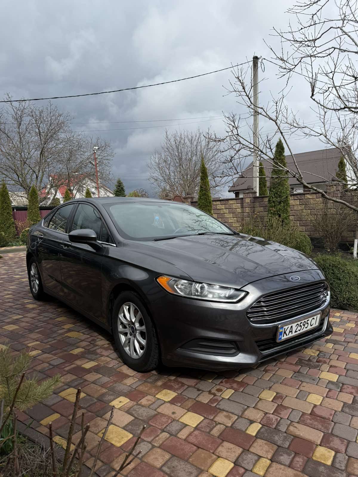 Ford Fusion 2.5бенз 2015р.в