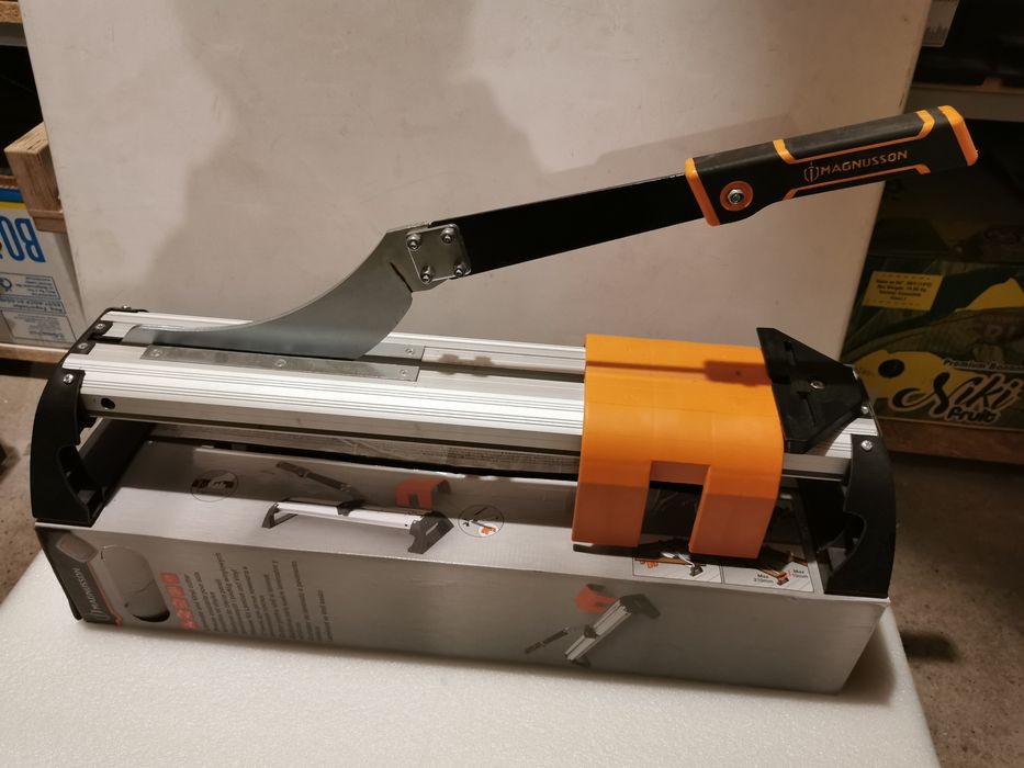 Gilotyna do paneli 210mm Magnusson