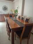 Mesa de jantar extensivel e 8 cadeiras
