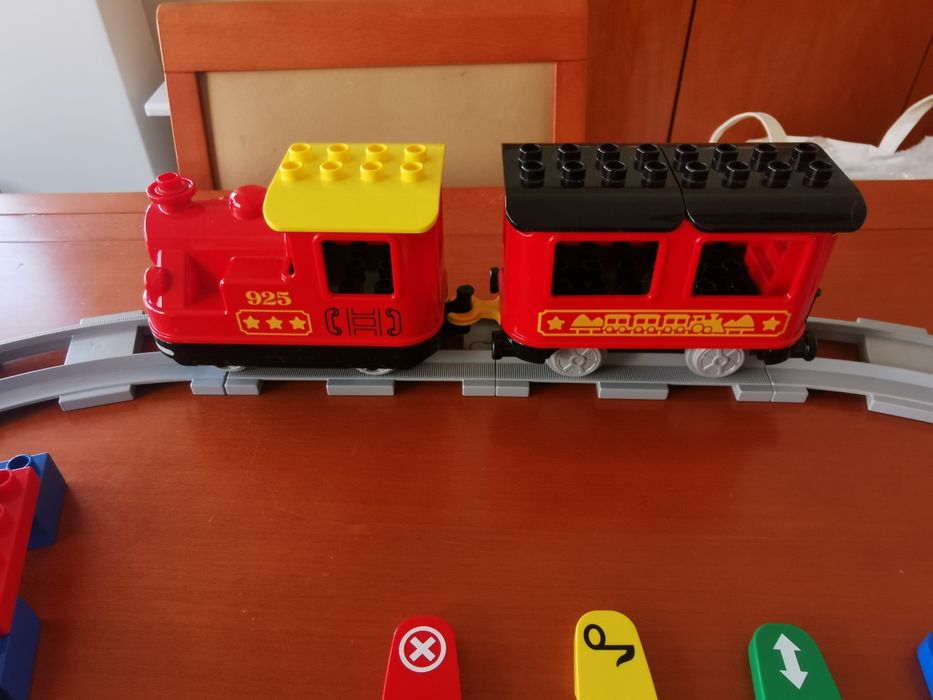 Lego 10874 Steam train