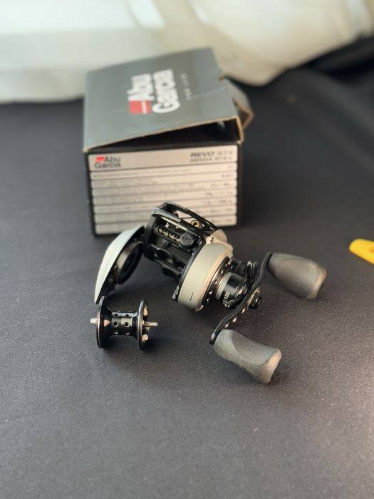 Котушка Abu Garcia Revo STX 4 Left