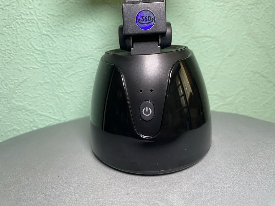 Смарт штатив с датчиком движения 360°, портативный 1200 mAh