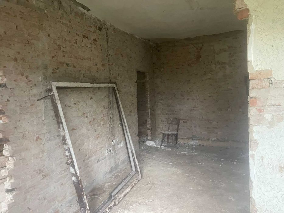 Приміщення в оренду, центр Яворова — ремонт під орендаря