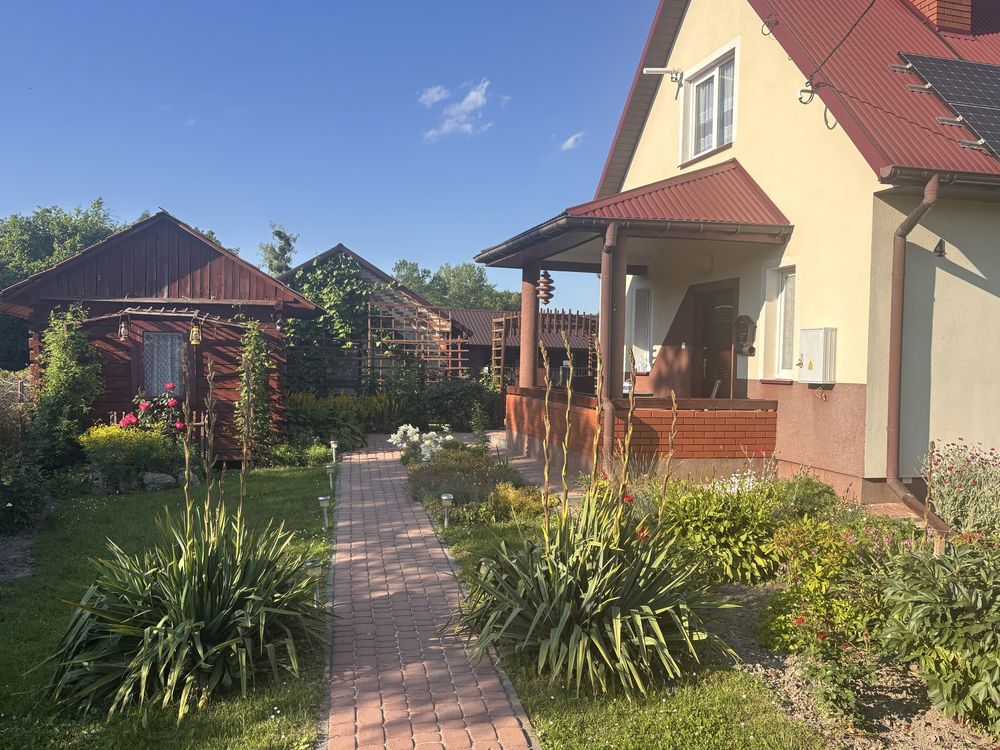 Urocze siedlisko nieopodal zalewu w Nieliszu