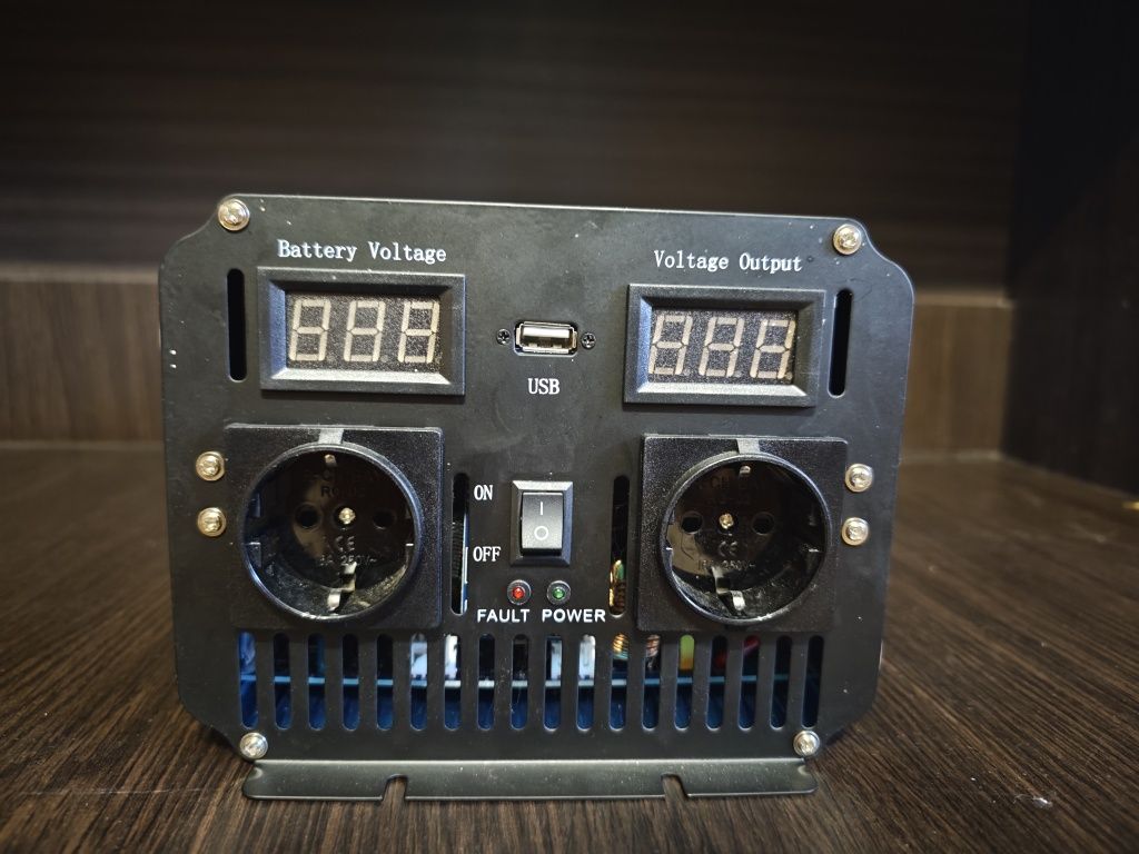 Інвертор 3кВт 12-220v