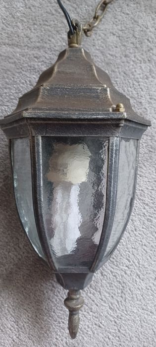 Stara lampa dekoracyjna latarenka