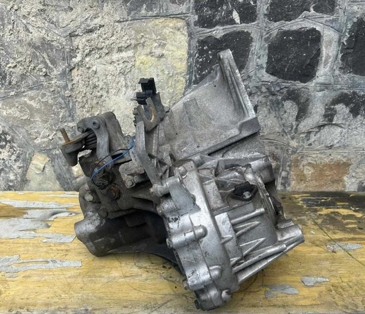 Коробка передач (КПП) Nissan Primera P12 (2002-2007р.в) - 2.0L