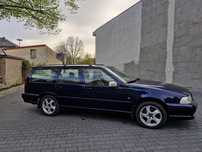 Volvo V70 Volvo V70R 2.3T AWD