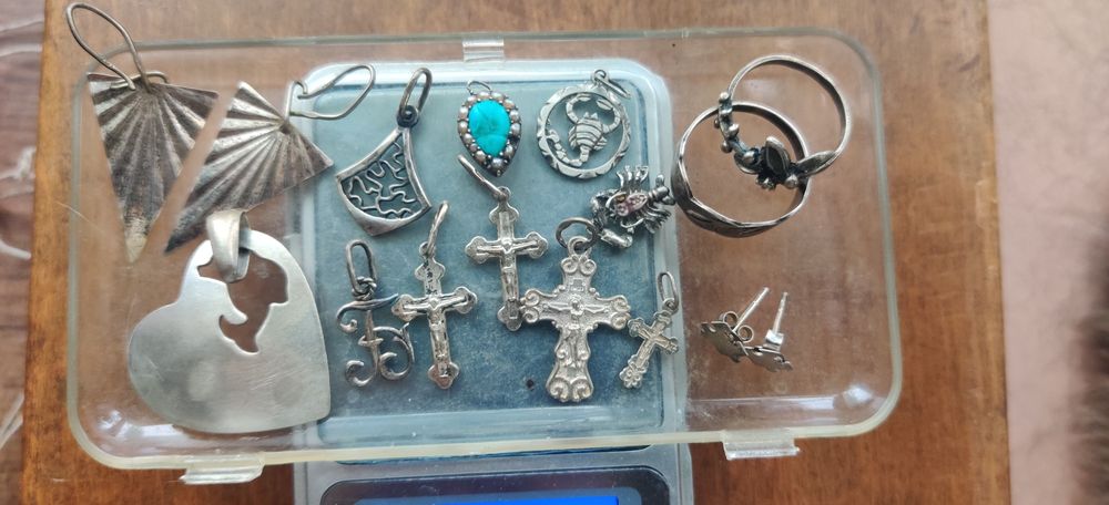 Серебро. Срібло. Хрестик