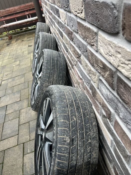 Диски з шинами 215.50.17 ніссан ліф кашкай