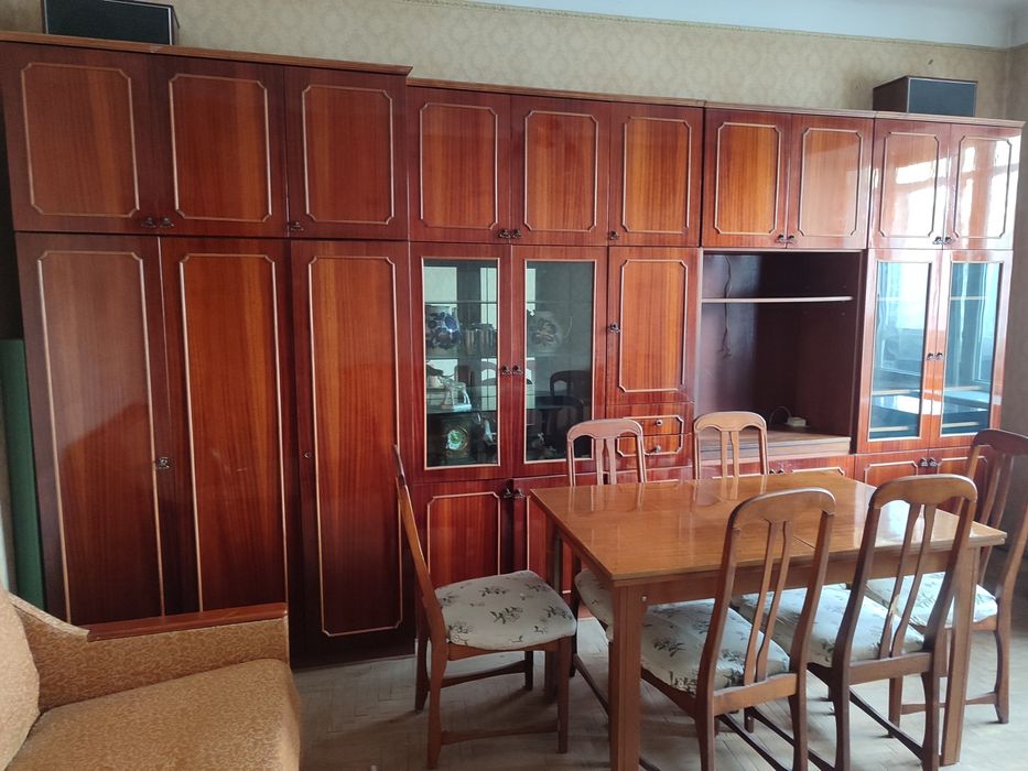 Безкоштовно. Меблі б/в.Самовивіз