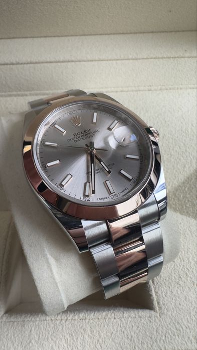 Rolex  date just 41mm rose gold