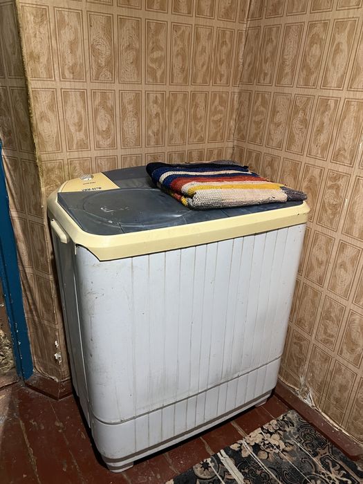 Продам пральну машину напівавтомат