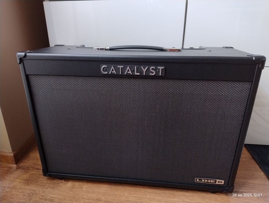 Wzmacniacz gitarowy Line 6 Catalyst 200 W piec efekty