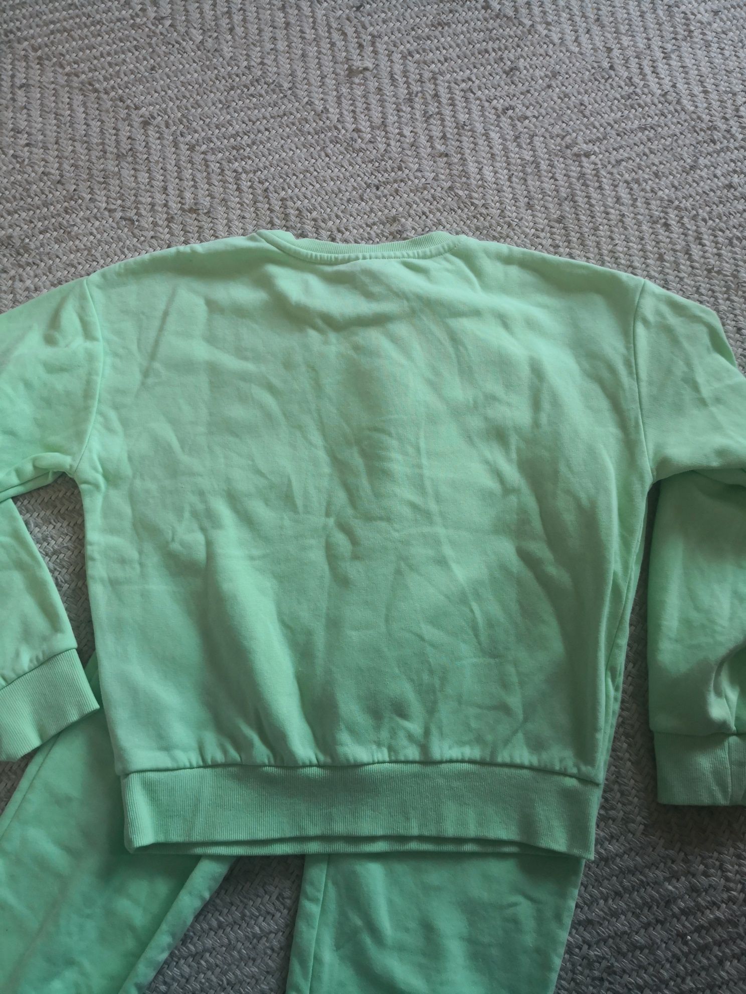 Dres dla dziecka rozm 140/146