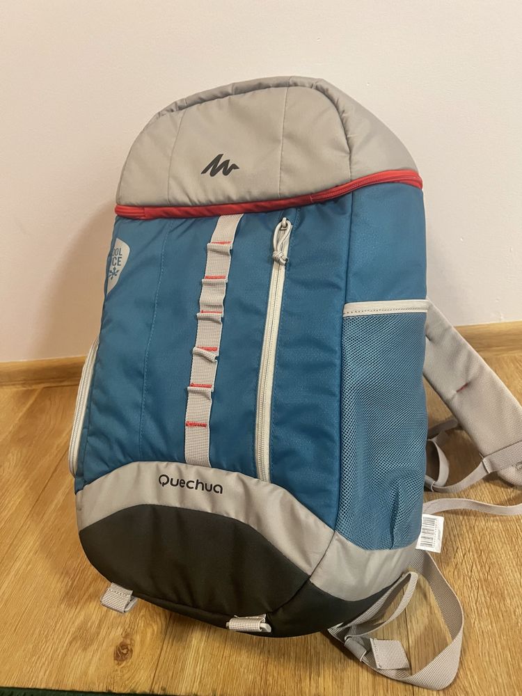 Quechua Plecak lodówka  30 l tyurystyczny