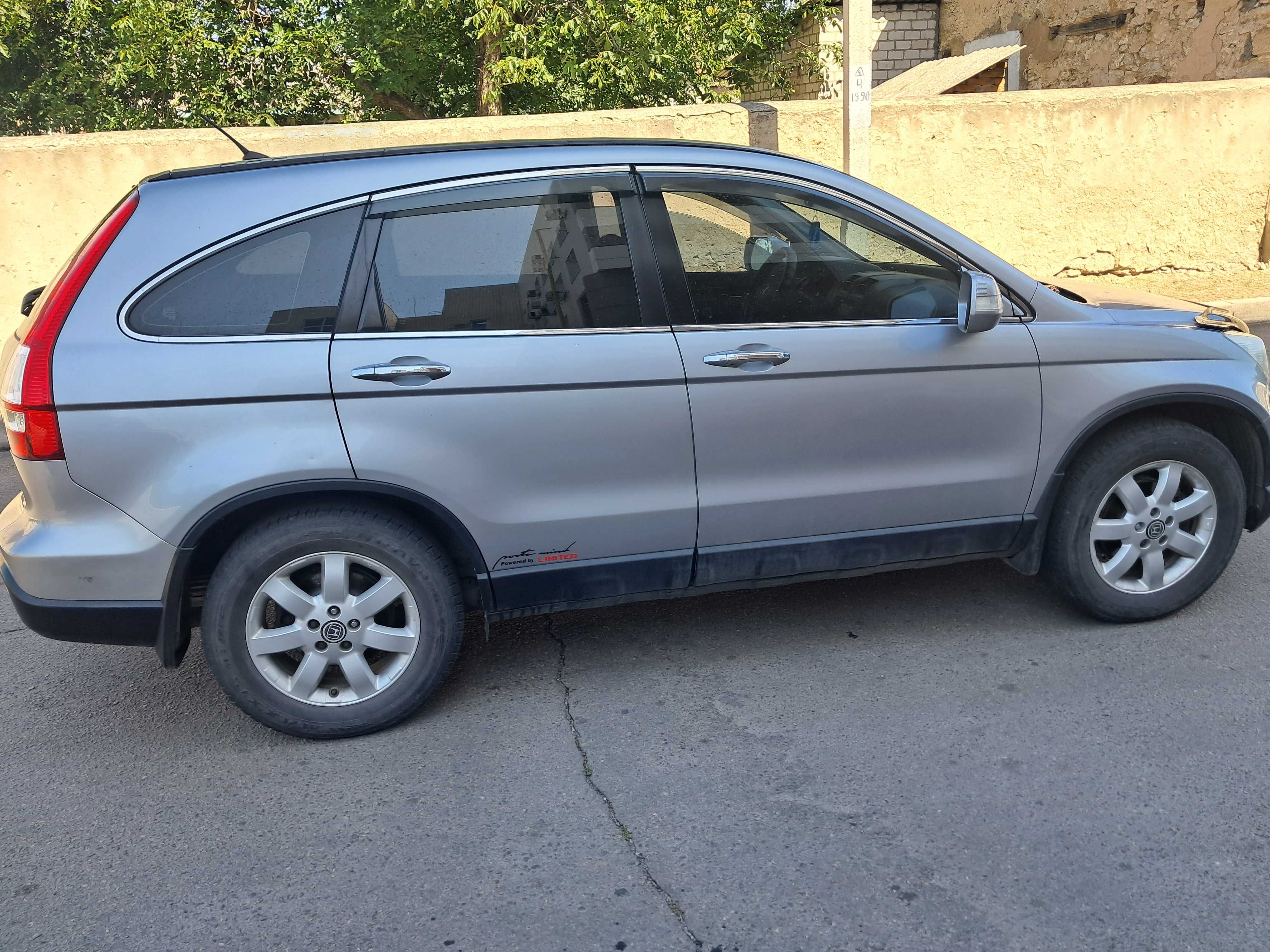 Продам HONDA CR-V 2007 г.в.