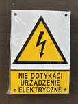Tabliczki ostrzegawcze.  Nie dotykać. Urządzenie elektryczne. 100 szt.