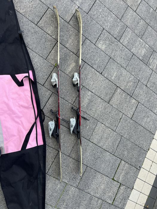 Narty zjazdowe Rossignol B1 Junior 130 cm wraz z wiązaniami + TORBA